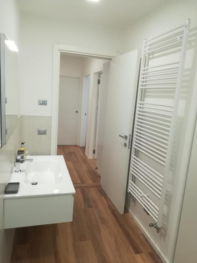 Casa Baso - Agenzia Caorle Apartment Luaran gambar